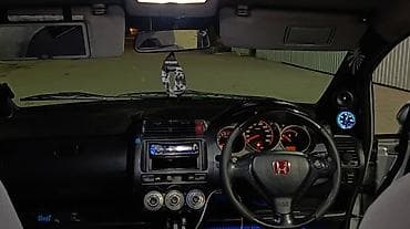 хонда истеп 1: Honda Fit: 2002 г., 1.3 л, Автомат, Бензин, Хетчбек — 9