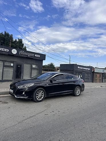 Hyundai Sonata: 2019 г., 2 л, Автомат, Газ, Седан