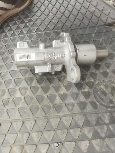 Тормозной цилиндр Пассат 5Б