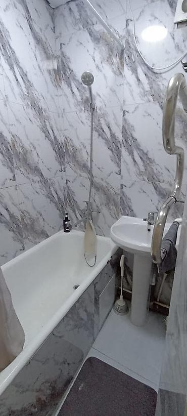 osh flat: 1 комната, 32 м², 5 мкр Индивидуалка, 5 этаж, Косметический ремонт — 6