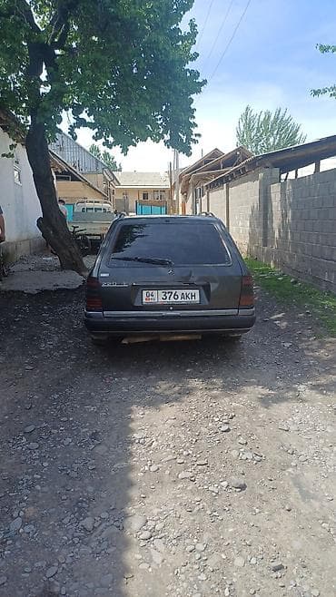 моторы на спринтер: Mercedes-Benz W124: 1992 г., 2.2 л, Механика, Бензин, Универсал — 4