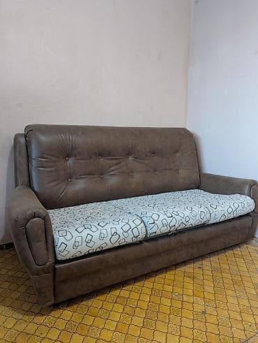 Прямой диван, Б/у
