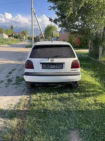 e60 m5: Volkswagen Golf: 1993 г., 1.8 л, Механика, Хэтчбэк — 5