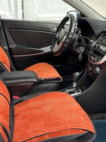 infinity fx: Hyundai Accent: 2013 г., 1.6 л, Автомат, Газ, Седан — 9