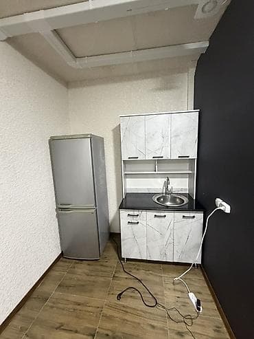 кок джар ж м: 25 м², Толугу менен эмереги бар — 3