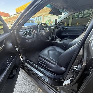 Продажа авто: Toyota Camry: 2018 г., 2.5 л, Автомат, Гибрид, Седан — 8