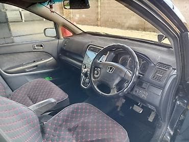 двери степ вагон: Honda Stream: 2001 г., 2 л, Автомат, Бензин, Минивэн — 10