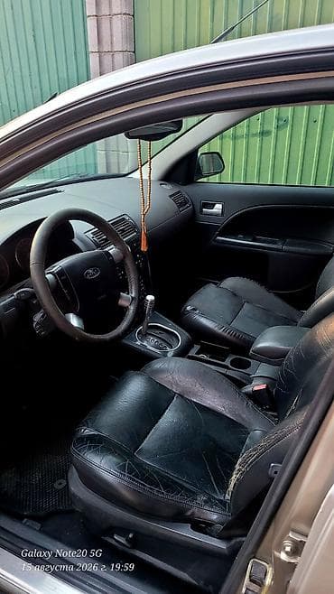 smart open: Ford Mondeo: 2003 г., 2 л, Автомат, Бензин, Лифтбек — 8