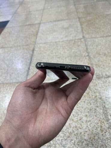 ipod mini: IPhone Xs, Б/у, 64 ГБ, Space Gray, Зарядное устройство, Чехол, Кабель, 100 % — 6