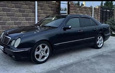 mers 711: Mercedes-Benz E-Class: 2002 г., 2 л, Автомат, Бензин, Седан — 1