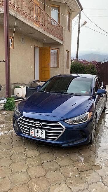 mersedes bens 210: Hyundai Elantra: 2018 г., 2 л, Бензин, Седан — 1