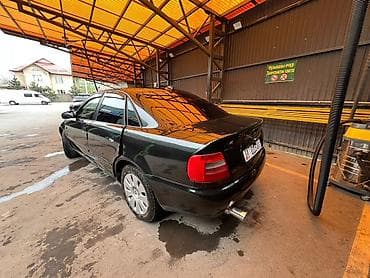 автомобиль купить бу: Audi A4: 1997 г., 1.8 л, Автомат, Бензин, Седан — 5