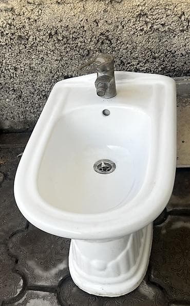 малютка стиральная: Комплект бытовой техники и сантехники: N 1) Стиральная машина LG не — 2