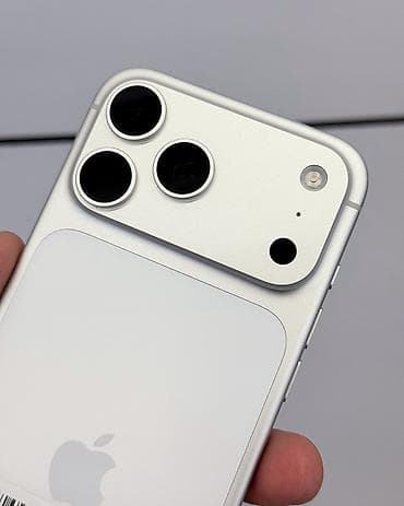 iphine x: IPhone 17 Pro Max, Б/у, 256 ГБ, Белый, Защитное стекло, Чехол, Кабель, В рассрочку, 100 % — 4