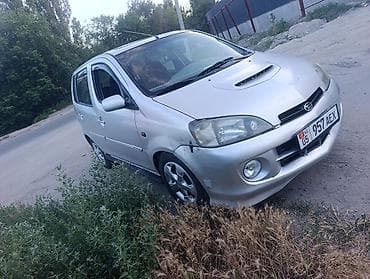 step 2: Daihatsu YRV: 2002 г., 1.3 л, Автомат, Бензин, Хэтчбэк — 2