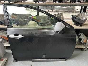 eagle eyes: Дверь Передняя правая Toyota — 1