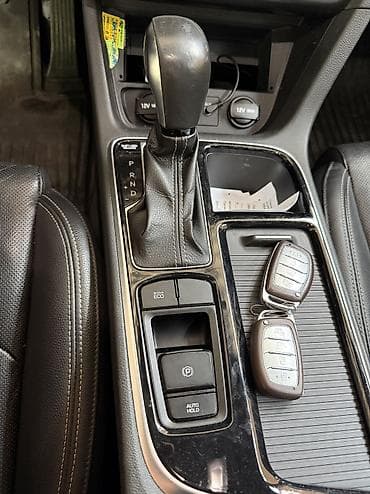 Транспорт: Hyundai Sonata: 2020 г., 2 л, Автомат, Газ, Седан — 8