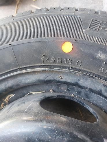 решетка на субару: Колеса в сборе 145 / R 13, Запаска, Легкий коммерческий транспорт (C/LT), Железные, отверстий - 4 — 1