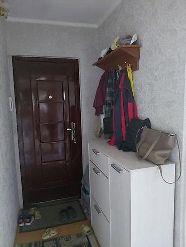 2 комнаты, 44 м², 8 мкр 104 серия, 3 этаж, Косметический ремонт — 7