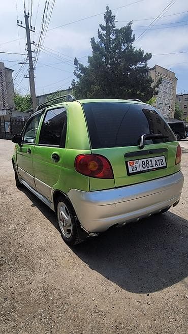 Транспорт: Daewoo Matiz: 2004 г., 1 л, Кол менен иштөөчү, Хетчбек — 4