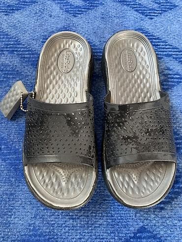 Босоножки, сандалии, шлепанцы: Мужские сандалии, 40, Crocs, Новый, цвет - Черный, Самовывоз, Платная доставка — 3