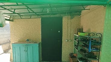 участк: Дом со всеми удобствами но без огорода. Общий участок 2 сотки — 3