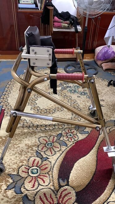 функциональная кровать для лежачих больных: В отличном состоянии СИМС-2 – опоры-ходунки, помогающие удерживать — 2