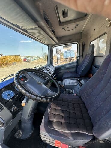 фара на нексия 2: Грузовик, Mercedes-Benz, Стандарт, 5 т, Б/у — 5