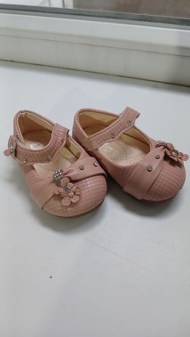 Детская обувь для девочки, набор из трех пар: балетка 150сом размер at lalafo.kg Детская обувь для девочки, набор из трех пар: балетка 150сом размер