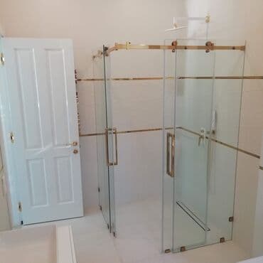 аксессуары для серверных шкафов mirsan: Стеклянные душевые ограждения и перегородки под заказ - Материал — 6