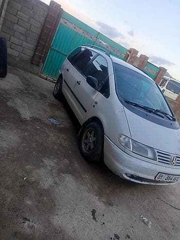 Volkswagen Sharan: 1995 г., Ручные, Бензин, Минивэн
