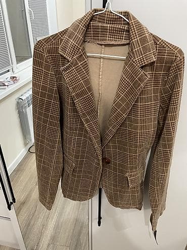 бекер кучук: Жакет в клетку.Производство Италия Абсолютно новый. Мягкая и приятная — 1