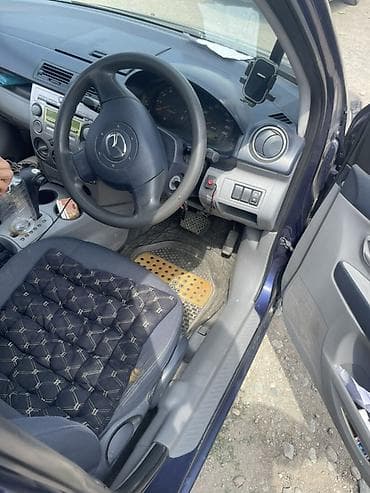 Унаа сатуу: Mazda Demio: 2003 г., 1.5 л, Автомат, Хетчбек — 2
