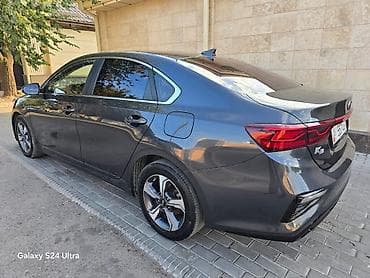 пару: Kia K3: 2018 г., 1.6 л, Автомат, Бензин, Седан — 7