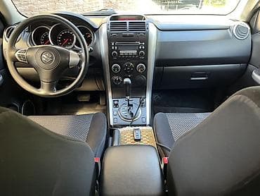 suzuki машина: Suzuki Grand Vitara: 2008 г., 2 л, Автомат, Бензин, Кроссовер — 7