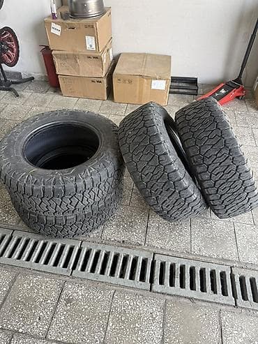 Шины 285 / 65 / R 18, Всесезонная, Комплект, Внедорожные (АТ/МТ), Maxxis — 1