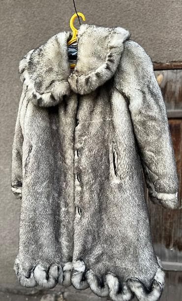 Продаю искусственные шубы серая подростковая, черного и шоколадного