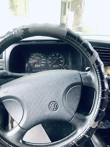 пикап электро: Volkswagen Golf: 1992 г., 1.8 л, Механика, Бензин, Хэтчбэк — 1