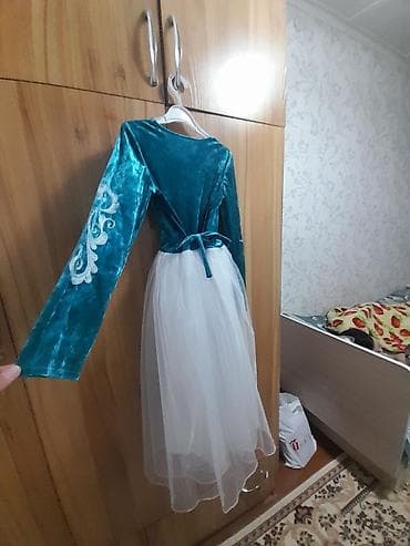 бархатная: Детское платье, цвет - Зеленый — 2