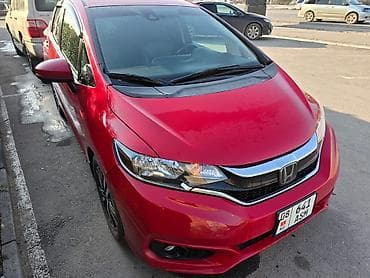 z max: Honda Fit: 2017 г., 1.5 л, Вариатор, Бензин, Хэтчбэк — 1