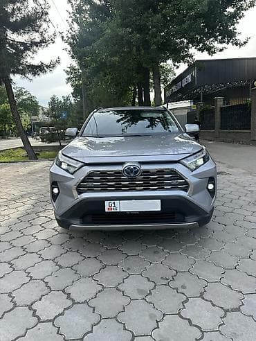 Toyota RAV4: 2022 г., 2.5 л, Автомат, Гибрид, Кроссовер