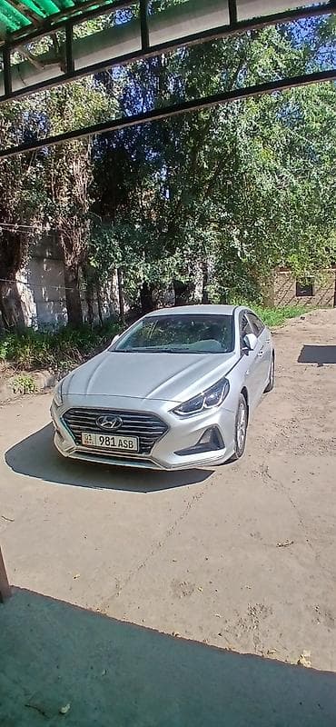 Hyundai Sonata: 2018 г., 2 л, Автомат, Газ, Седан — 6