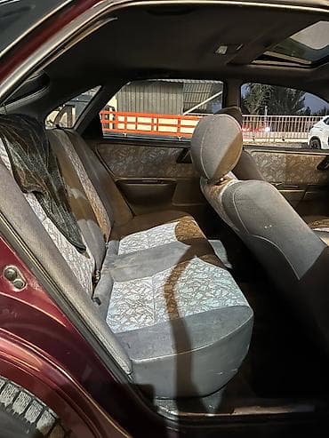 prius plus: Toyota Carina E: 1997 г., 1.6 л, Механика, Бензин, Хэтчбэк — 10
