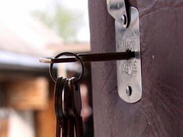 мастер по ремонту деревянных дверей: Замок: Установка, Ремонт, Реставрация — 3