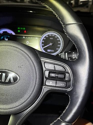 киа неро: Kia Niro: 2020 г., 1.6 л, Робот, Гибрид — 7