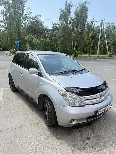 Toyota Ist: 2003 г., 1.3 л, Автомат, Бензин, Хэтчбэк — 1