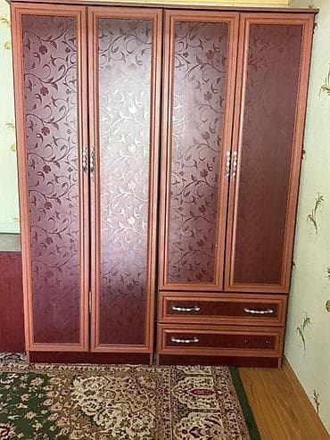 часы диски: Гарнитур для зала, Шкаф, МДФ, цвет - Коричневый — 1