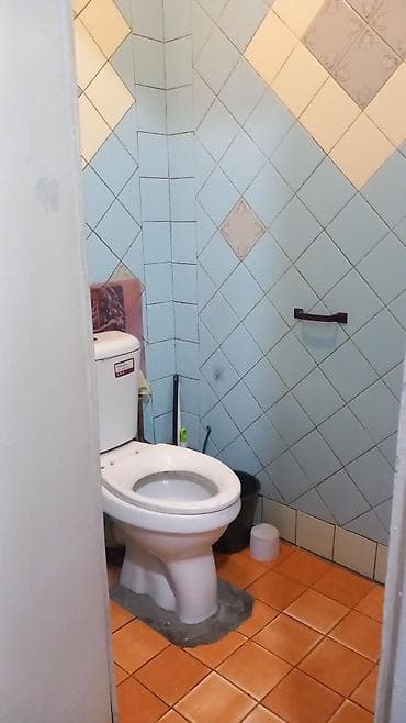 Посуточная аренда комнат: Подселение — сдаётся отдельная комната в квартире. Описание: - Уютная — 10