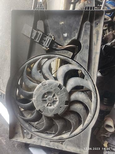 ford: Масляный радиатор Ford 2005 г., Б/у, Оригинал, Германия — 1