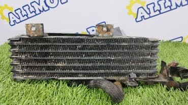 highlander 2012: Toyota Highlander, v-3.3 Hybrid,малый радиатор — 1